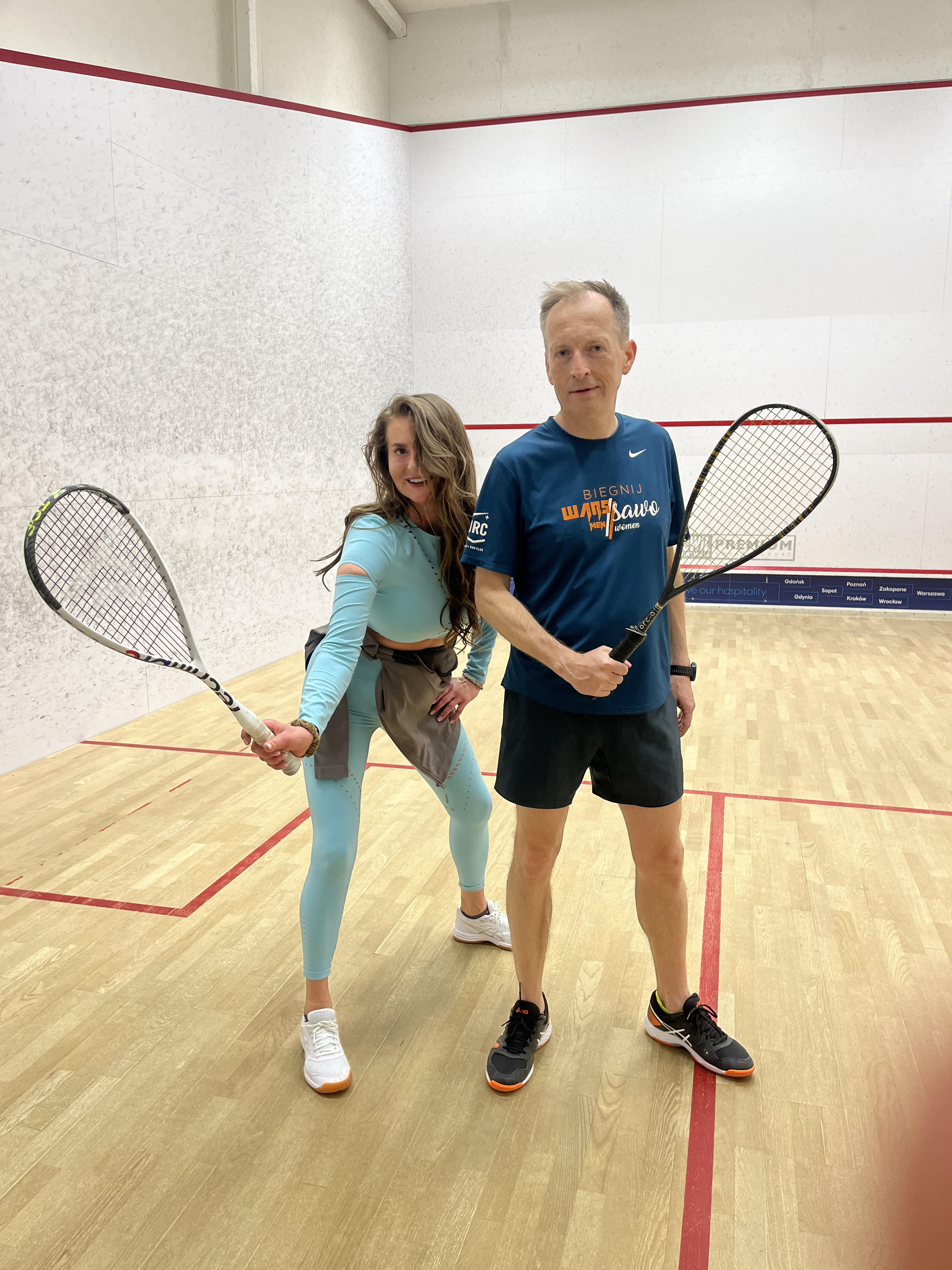 Mecz squasha - Adriana Marglewska kontra dziennikarz TVN24, Konrad Piasecki